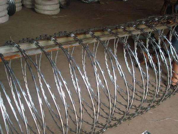 不锈钢刀片刺绳